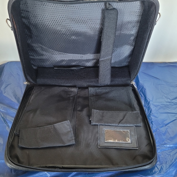 LapTop Case for 15.5 - Picture 3 of 4